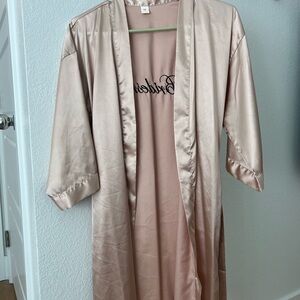 Satin Bridesmaid Robe in Blush Pink